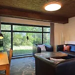 Grosses Ferienhaus Fuer 8 Personen, Manderscheid شقة