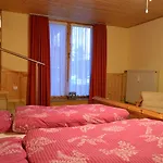 Lejlighed Grosses Ferienhaus Fuer 8 Personen, Manderscheid