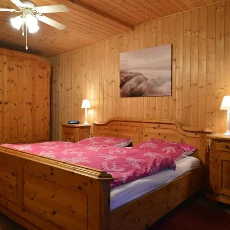 Grosses Ferienhaus Fuer 8 Personen, Manderscheid Lejlighed