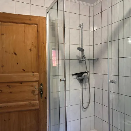 Grosses Ferienhaus Fuer 8 Personen, Manderscheid