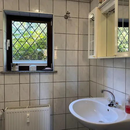 Grosses Fuer 8 Personen, * Manderscheid