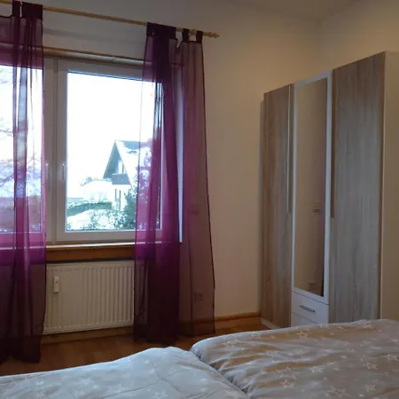 Spacious Eifel Escape Апартаменты