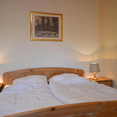 Spacious Eifel Escape Апартаменты *