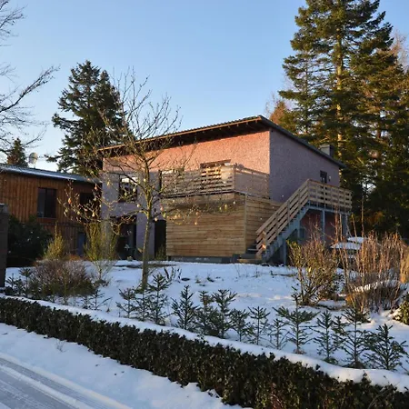 Spacious Eifel Escape Апартаменты *